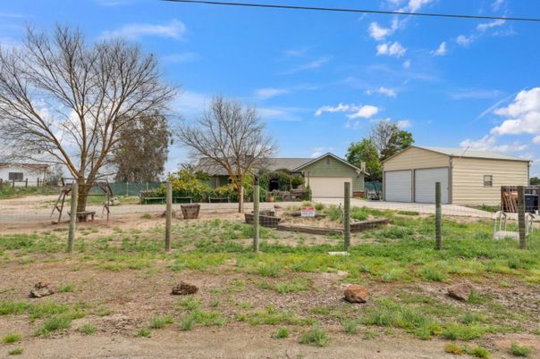 Backyard, Detached Garage, Exterior
