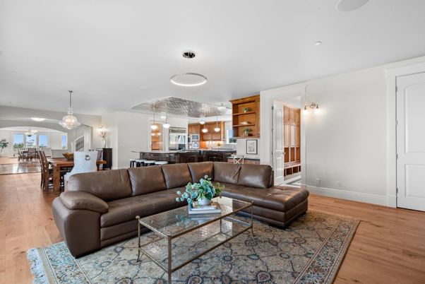 Dining room, Interior, Kitchen, Living room, Pendant Lights, Recessed Lighting, Wood Texture Flooring