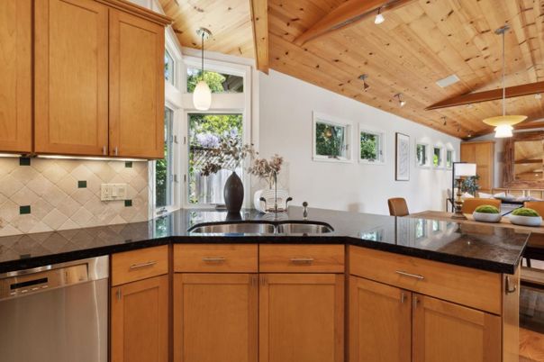 Dining room, Interior, Kitchen, Pendant Lights, Stainless Steel Appliances, Wooden Ceilings