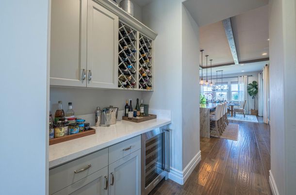 Dining room, Interior, Kitchen, Pendant Lights, Recessed Lighting, Wood Texture Flooring