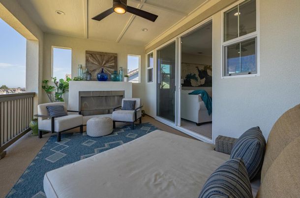 Fireplace, Interior, Recessed Lighting