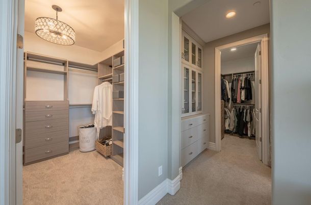 Chandelier, Interior, Recessed Lighting, Walk-in Closets