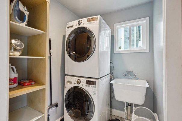 Interior, Utility Closets, Washer