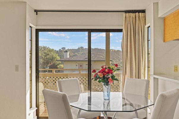 Dining room, Interior