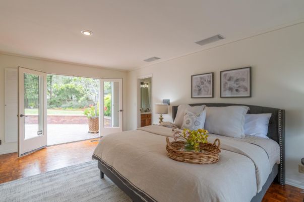 Bedroom, Interior, Recessed Lighting, Wood Texture Flooring