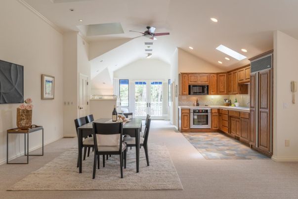 Dining room, Interior, Kitchen, Recessed Lighting, Stainless Steel Appliances