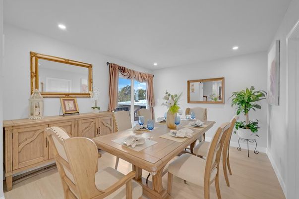 Dining room, Interior, Recessed Lighting, Wood Texture Flooring
