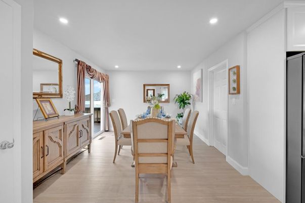 Dining room, Interior, Recessed Lighting, Wood Texture Flooring