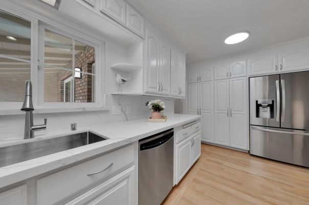 Interior, Kitchen, Recessed Lighting, Stainless Steel Appliances, Wood Texture Flooring