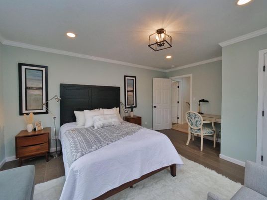 Bedroom, Interior, Recessed Lighting, Wood Texture Flooring