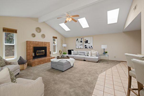 Fireplace, Interior, Living room