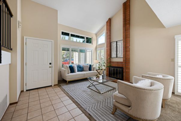 Fireplace, Interior, Living room