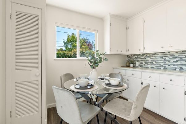 Dining room, Interior, Wood Texture Flooring