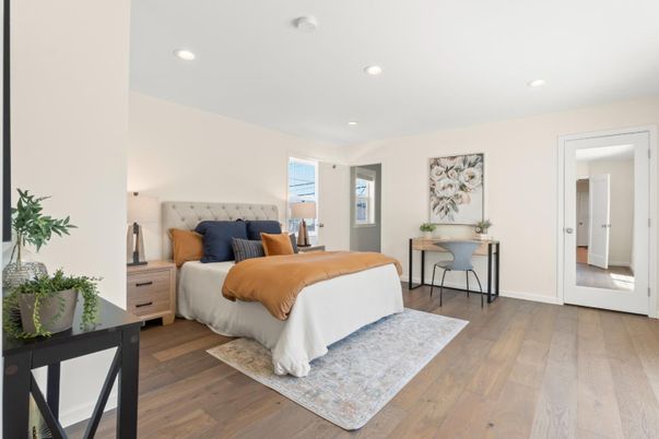 Bedroom, Interior, Recessed Lighting, Wood Texture Flooring