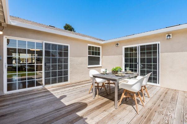 Exterior, Wood Texture Flooring