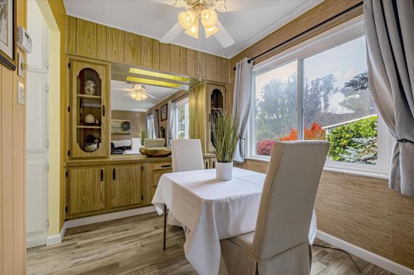 Dining room, Interior, Wood Texture Flooring