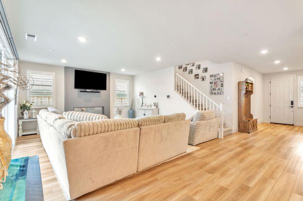 Interior, Living room, Recessed Lighting, Wood Texture Flooring