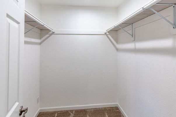 Interior, Walk-in Closets