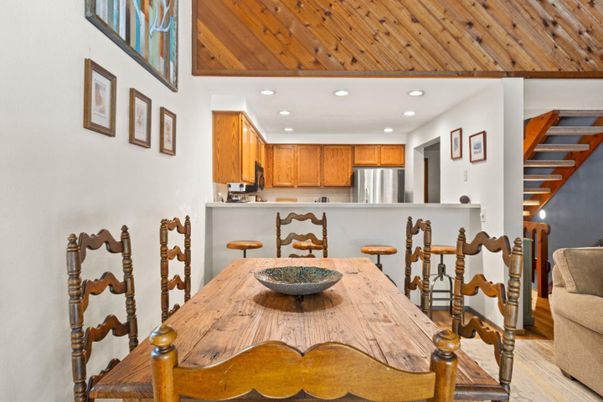 Dining room, Interior, Kitchen, Recessed Lighting, Stainless Steel Appliances, Wooden Ceilings, Wood Texture Flooring