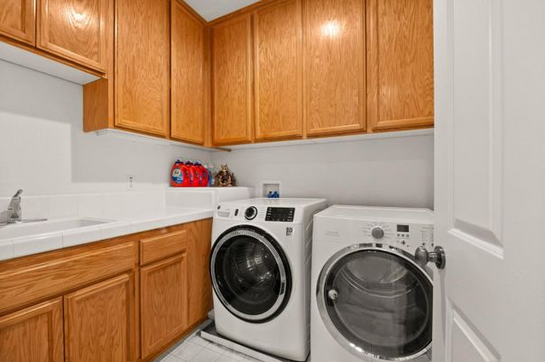 Interior, Washer