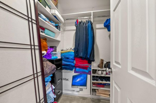 Interior, Walk-in Closets