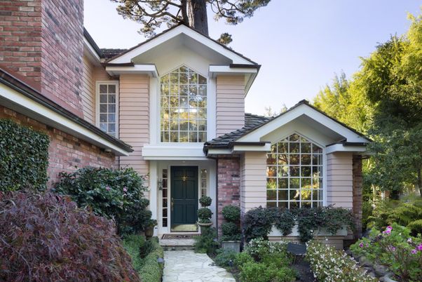 Exterior, Facade, Brick Facade, American Craftsman