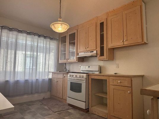 Interior, Kitchen, Pendant Lights