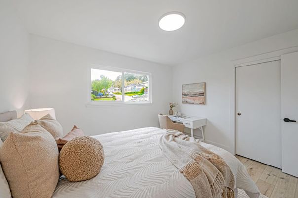 Bedroom, Home Office, Interior, Wood Texture Flooring