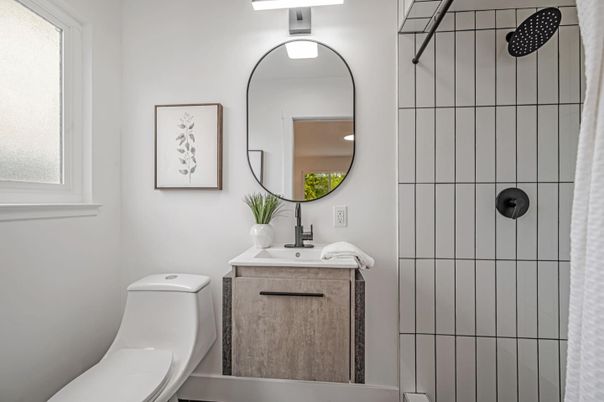 Bathroom, Interior
