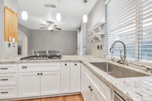 Interior, Kitchen, Pendant Lights, Wood Texture Flooring