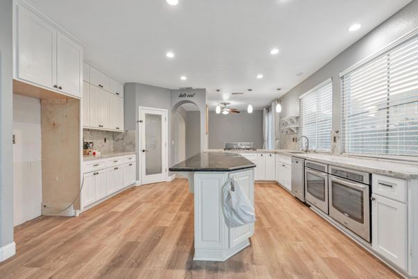 Interior, Kitchen, Pendant Lights, Recessed Lighting, Wood Texture Flooring