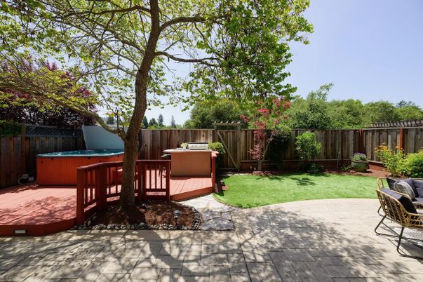 Backyard, Exterior, Hot Tub