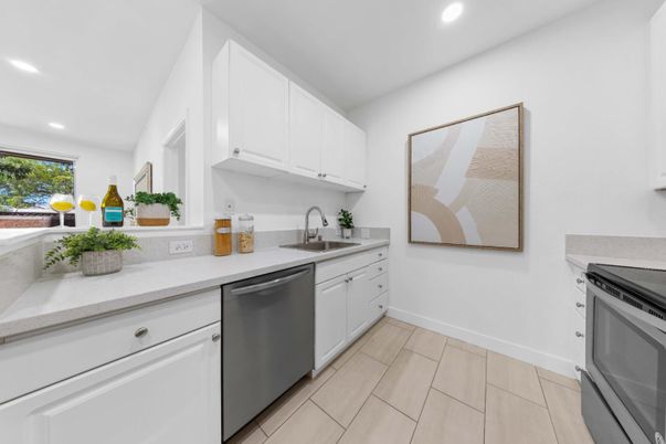 Interior, Kitchen, Recessed Lighting