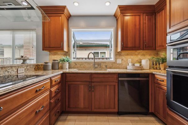 Interior, Kitchen, Recessed Lighting