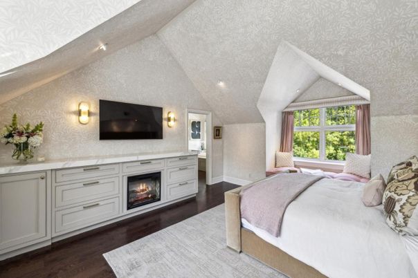 Bedroom, Fireplace, Interior, Recessed Lighting, Wood Texture Flooring