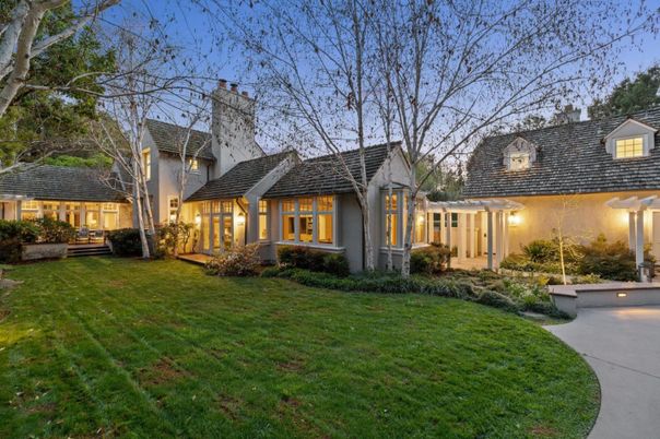 Backyard, Exterior, Facade, French Provincial