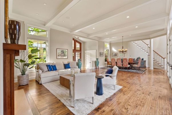 Chandelier, Dining room, Interior, Living room, Recessed Lighting, Wood Texture Flooring