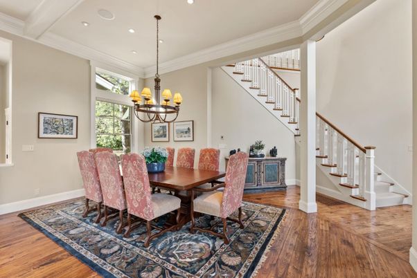 Chandelier, Dining room, Interior, Recessed Lighting, Wood Texture Flooring