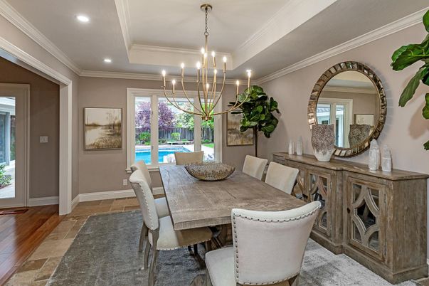 Chandelier, Dining room, Interior, Pendant Lights, Recessed Lighting, Wood Texture Flooring