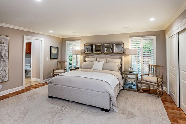Bathroom, Bedroom, Interior, Recessed Lighting, Wood Texture Flooring