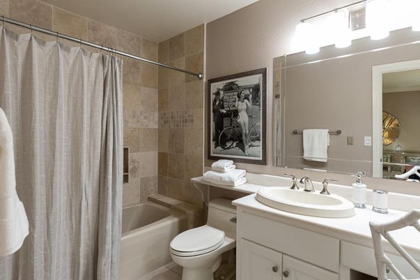 Bathroom, Interior