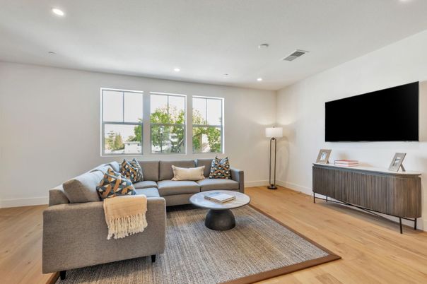 Interior, Living room, Recessed Lighting, Wood Texture Flooring