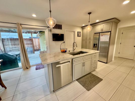 Interior, Kitchen, Pendant Lights, Recessed Lighting, Stainless Steel Appliances