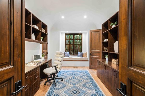 Home Office, Interior, Recessed Lighting, Wood Texture Flooring