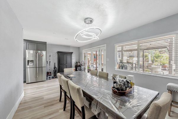 Dining room, Interior, Kitchen, Pendant Lights, Wood Texture Flooring