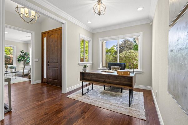 Chandelier, Home Office, Interior, Recessed Lighting, Wood Texture Flooring