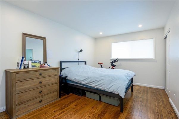 Bedroom, Fitness Equipment, Interior, Recessed Lighting, Wood Texture Flooring
