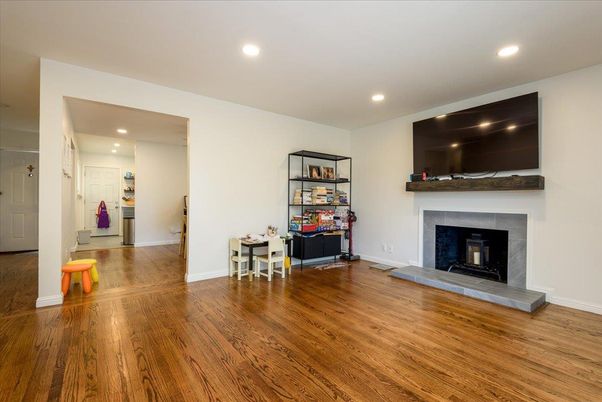 Fireplace, Interior, Recessed Lighting, Wood Texture Flooring