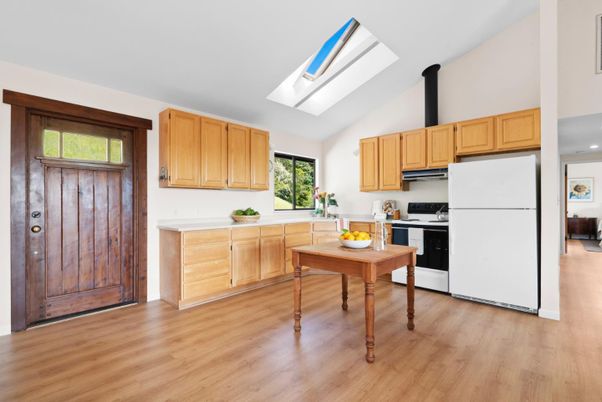 Interior, Kitchen, Recessed Lighting, Wood Texture Flooring