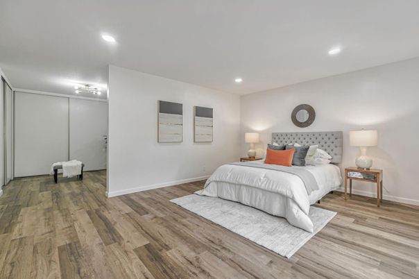 Bedroom, Interior, Recessed Lighting, Wood Texture Flooring